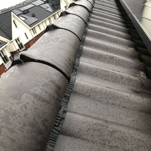 De diensten van dakspecialist in Baarlo Nieuwe laag bitumen